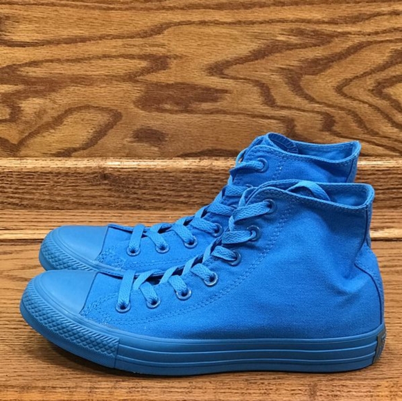 🆕Converse | CTAS HI Top Unisex Sneakers - Picture 2 of 8
